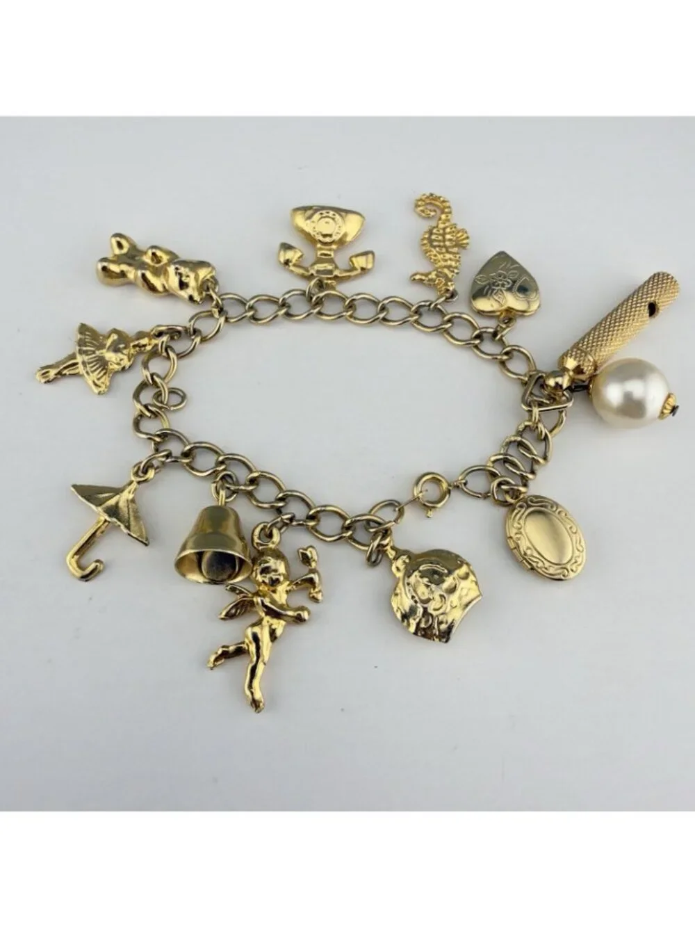 Unbranded vintage gold